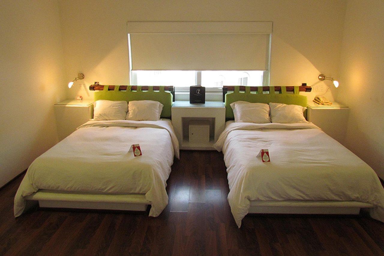 Seven Crown Express & Suites By Kavia كابو سان لوكاس المظهر الخارجي الصورة